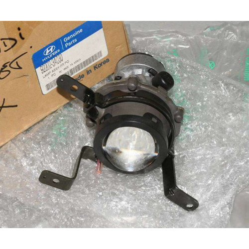 фара hyundai trajet 00-07г противотуманная правая