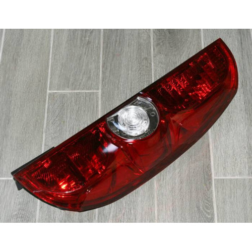 фонарь fiat doblo opel combo d