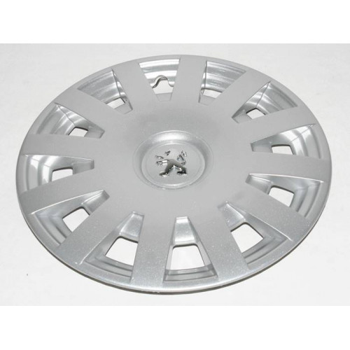колпак колеса peugeot 207 15