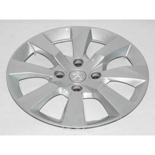 колпак колеса peugeot 2008 15