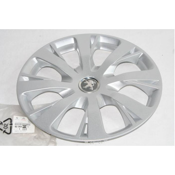 колпак колеса peugeot 208 15