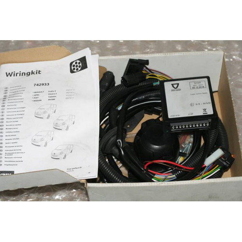 проводка фаркопа fiat talento opel vivaro renault trafic nissan nv 300 7pin