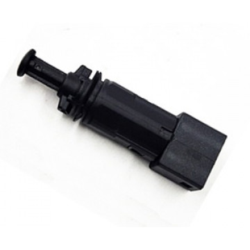 выключатель педали тормоза renault logan sandero duster dm9208 0612503sx