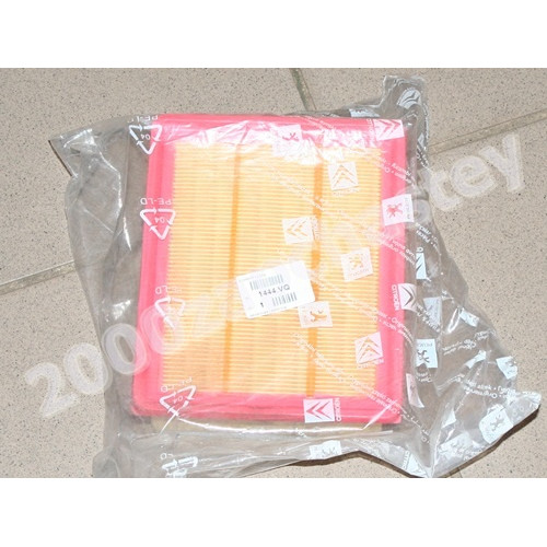 воздушный фильтр peugeot 206 308 partner2 1.6l oe